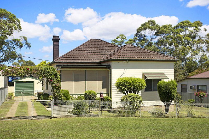 24 King Street, EAST MAITLAND NSW 2323
