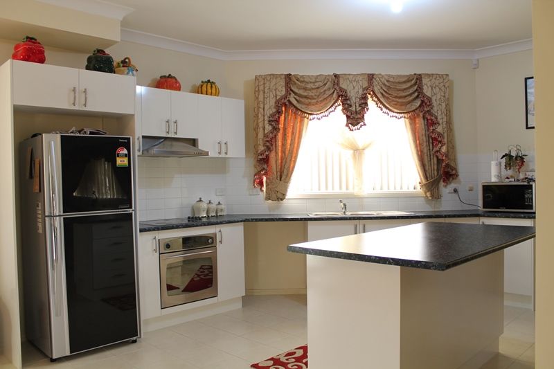 GREEN VALLEY, NSW 2168