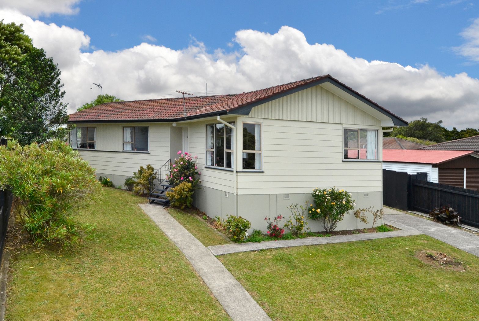 16 Volante Avenue, WATTLE DOWNS, Manukau City