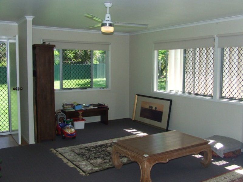158 Coonowrin Road, GLASS HOUSE MOUNTAINS, QLD 4518