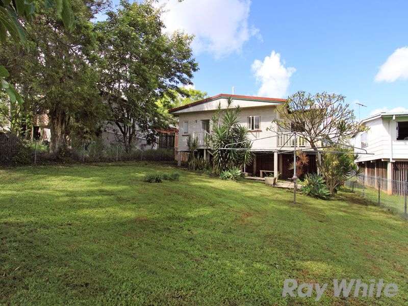 271 Kitchener Road, STAFFORD HEIGHTS, QLD 4053