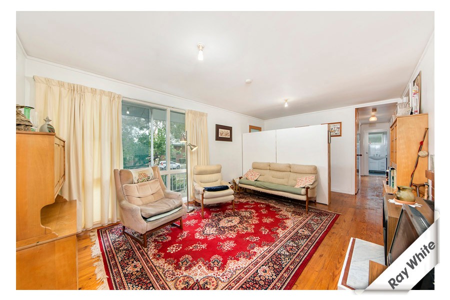 34 Eggleston Cresent, CHIFLEY, ACT 2606