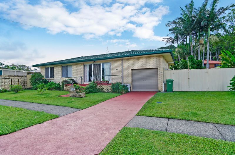 65 Cabarita Avenue, TUGUN QLD 4224