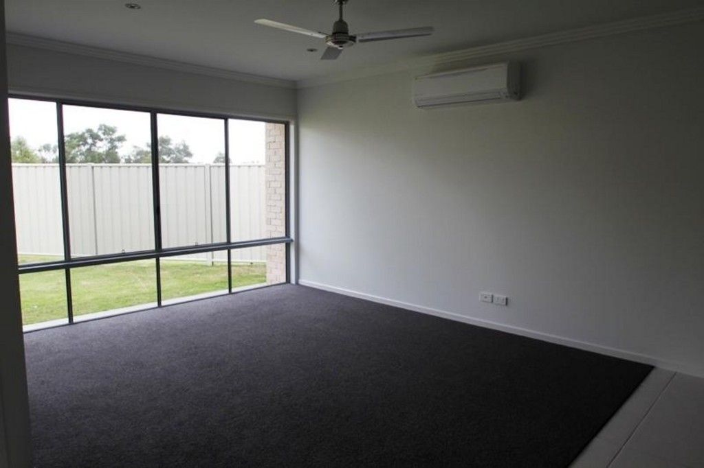 Villa 1 Mooney Crescent (The Vybe), EMERALD, QLD 4720