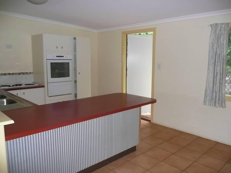 17 Besley Street, BUDERIM, QLD 4556