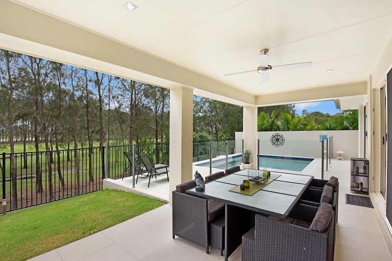32 Rhodium Crescent, HOPE ISLAND, QLD 4212
