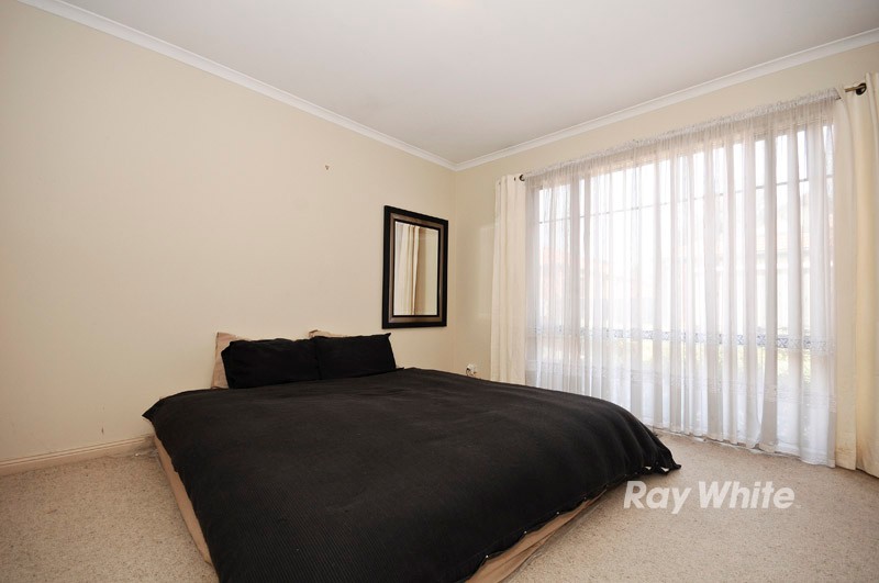 2/15 Lewis Road, WANTIRNA SOUTH, VIC 3152