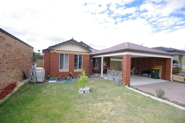 10 Grimsby Link, BALGA WA 6061