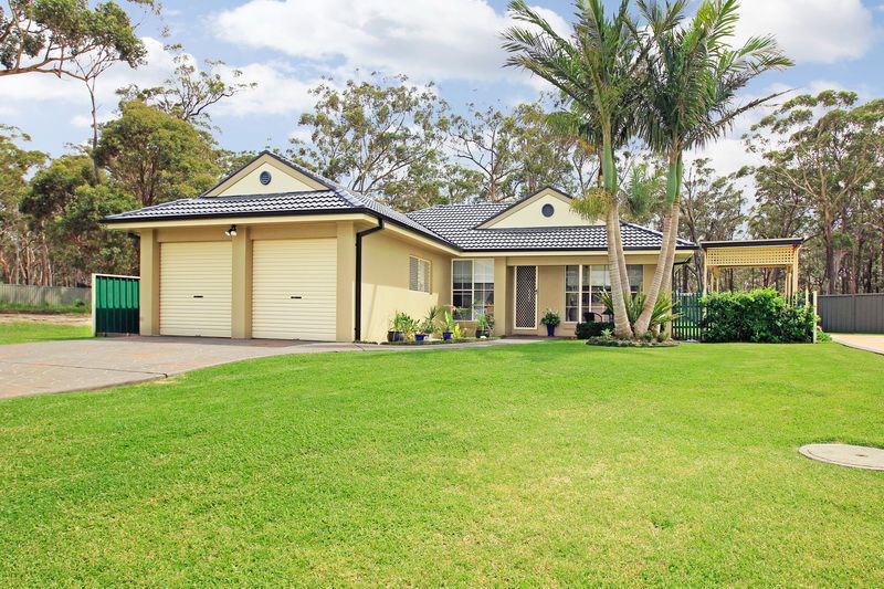 28 Barden Close, CALLALA BAY NSW 2540