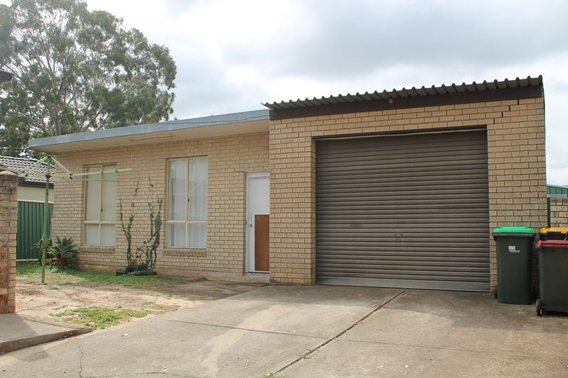5 Baringa Close, GREEN VALLEY, NSW 2168