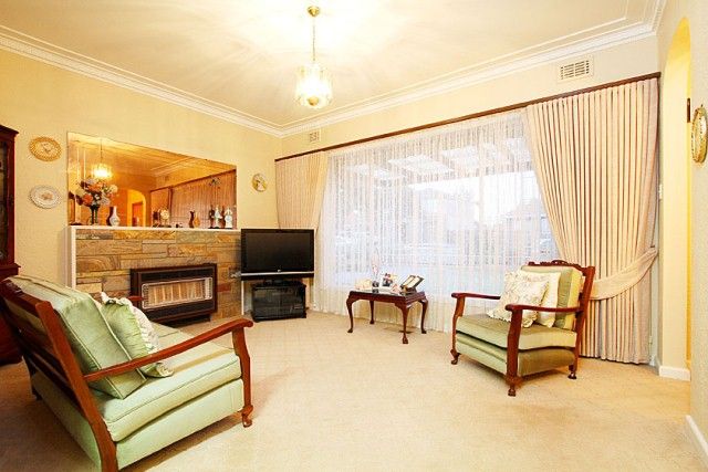 7 Dwyer Avenue, RESERVOIR, VIC 3073