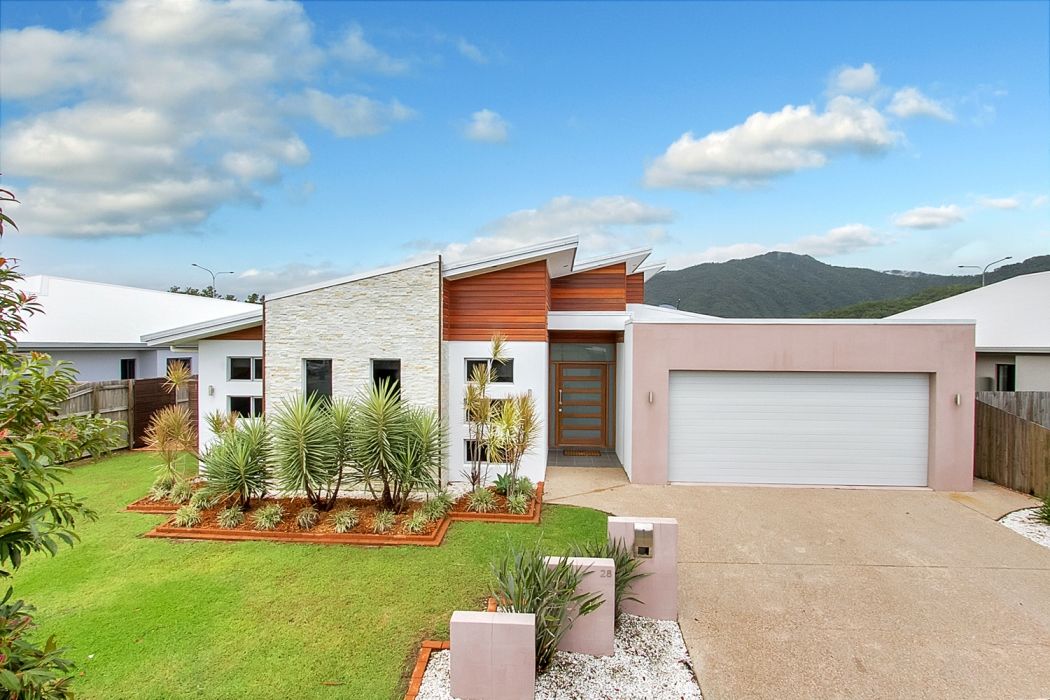 28 Fossilbrook Bend, TRINITY PARK QLD 4879