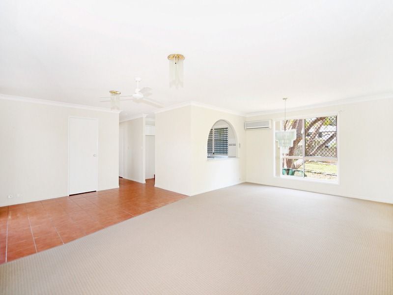 18 Lewis Street, CLAYFIELD, QLD 4011