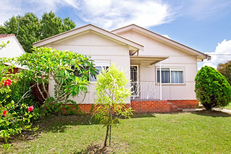435 Princes Highway, BOMADERRY NSW 2541