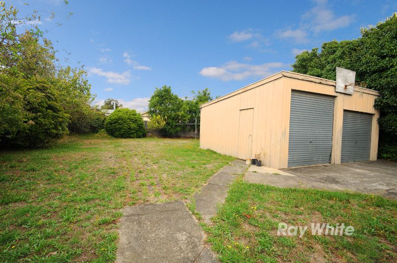68 Kanooka Road, BORONIA, VIC 3155
