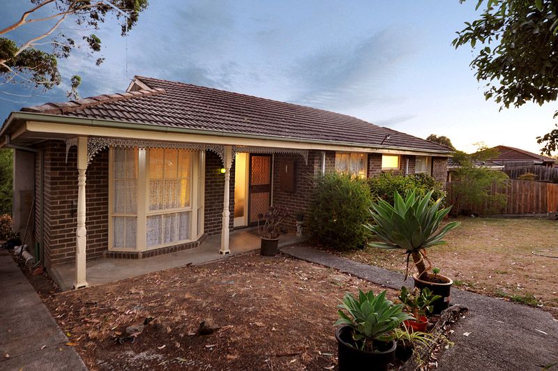 25 Blucher Street, FERNTREE GULLY VIC 3156