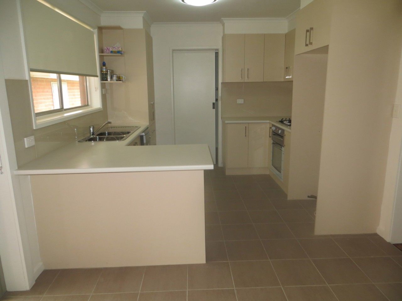 37 Roberts Avenue, MULGRAVE, VIC 3170