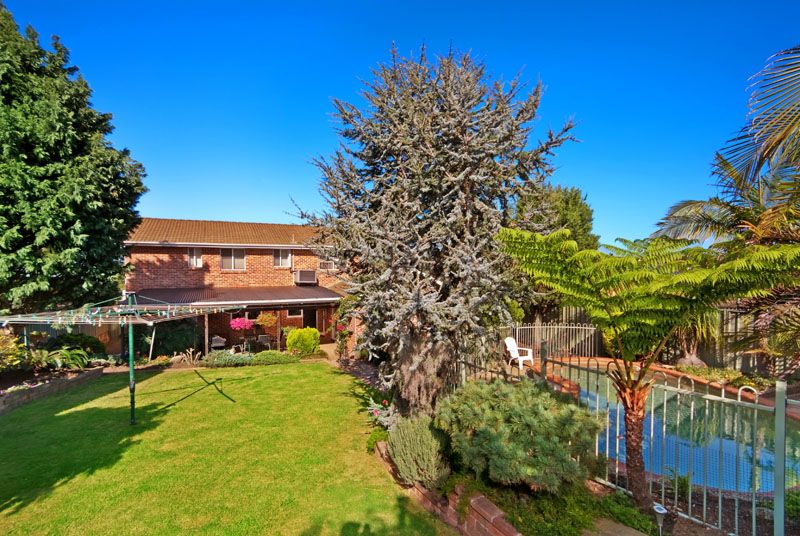 28 Beaumaris Drive, MENAI, NSW 2234