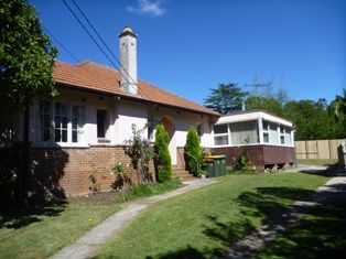 27 Eaton Avenue, NORMANHURST, NSW 2076