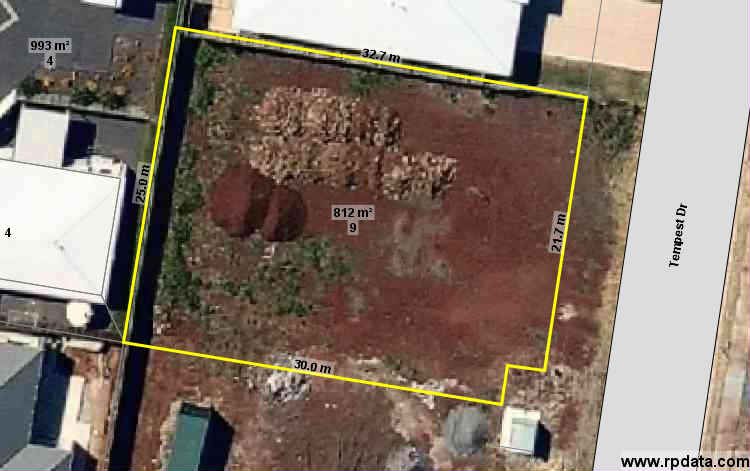 9 Tempest Drive, GLENVALE QLD 4350