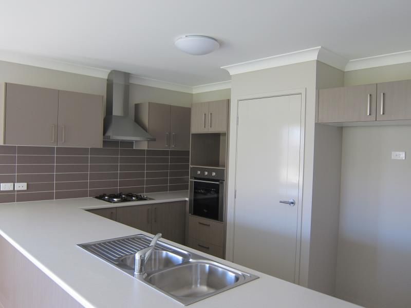 27 Stoddart Terrace, MANGO HILL, QLD 4509
