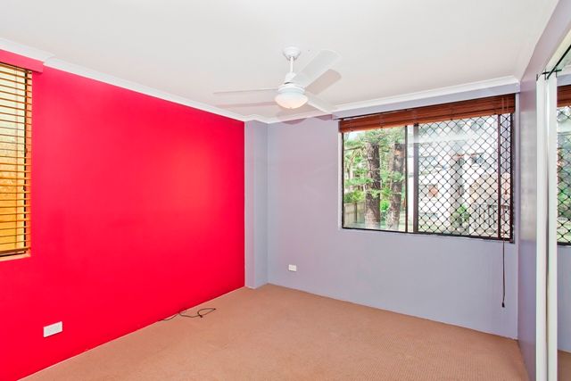 2 Solana 13 Australia Avenue Broadbeach Qld Residential Unit