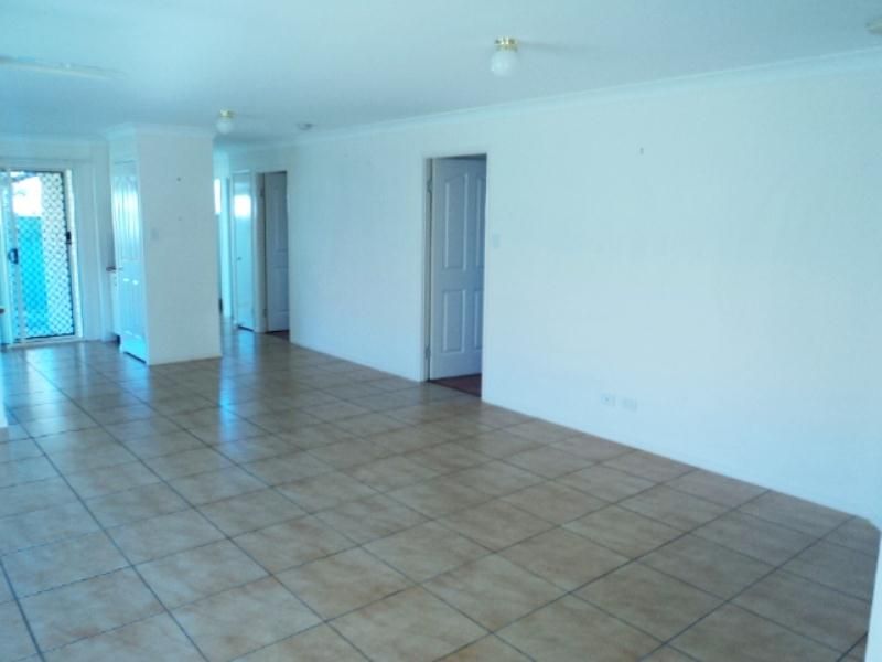 30 Glenn, MORAYFIELD, QLD 4506