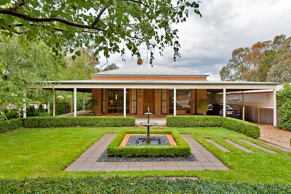 36 Duralla Street, BUNGENDORE NSW 2621