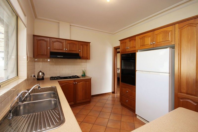 53 Collingwood Avenue, FLINDERS PARK, SA 5025