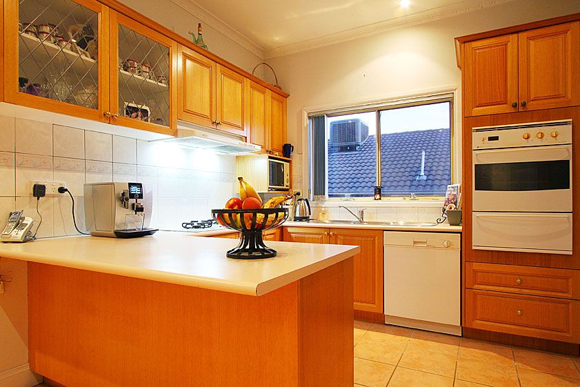 55 Allwyn Crescent, MILL PARK, VIC 3082
