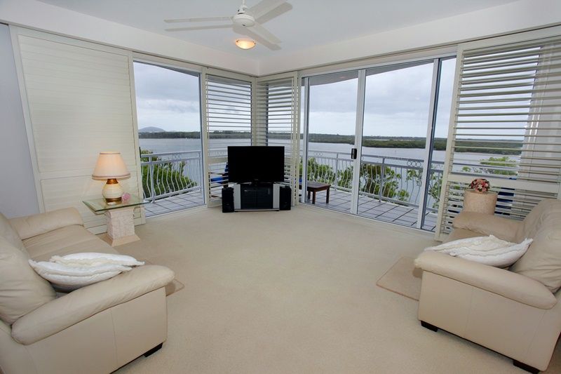 80 Picnic Point Esplanade, MAROOCHYDORE QLD 4558