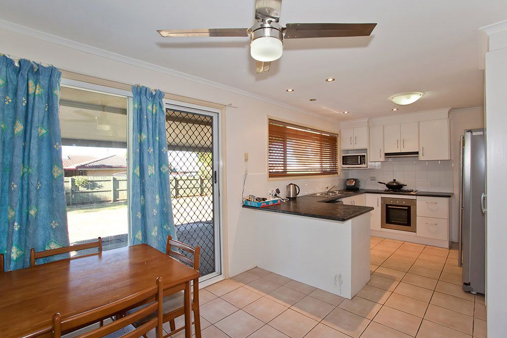13 Gloucestor Cresent, DARLING HEIGHTS, QLD 4350
