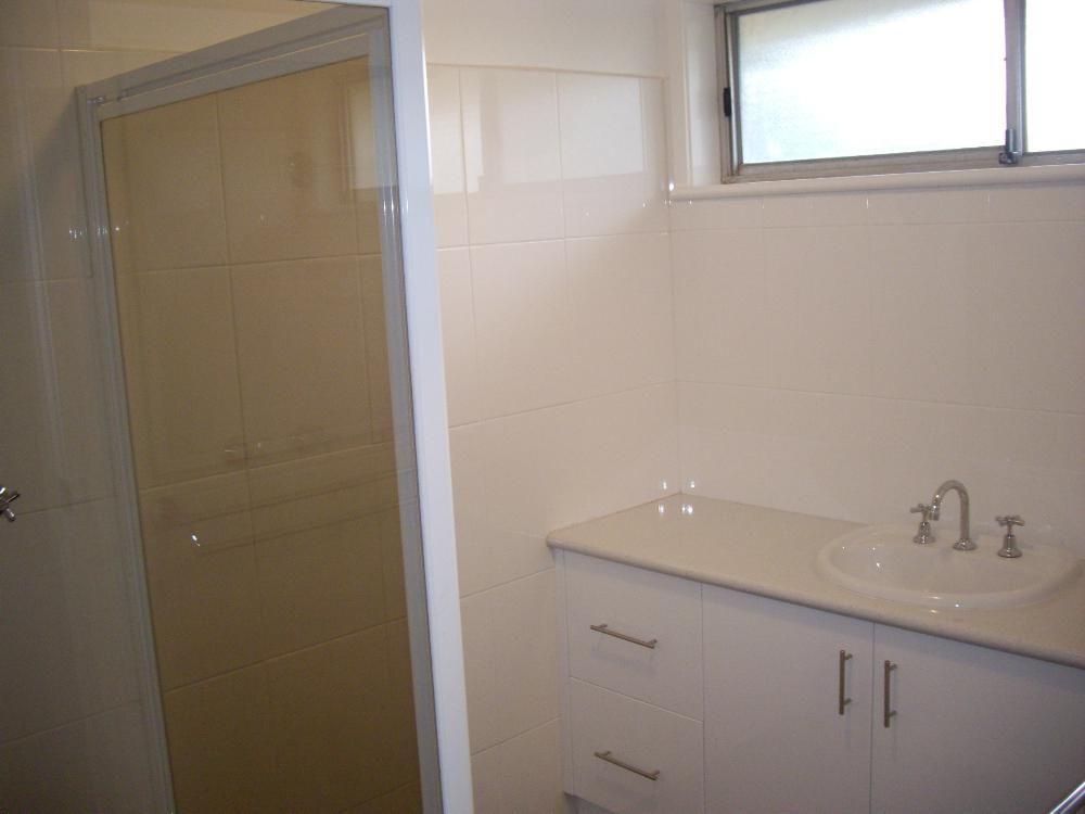 492 Parnall Street, LAVINGTON, NSW 2641