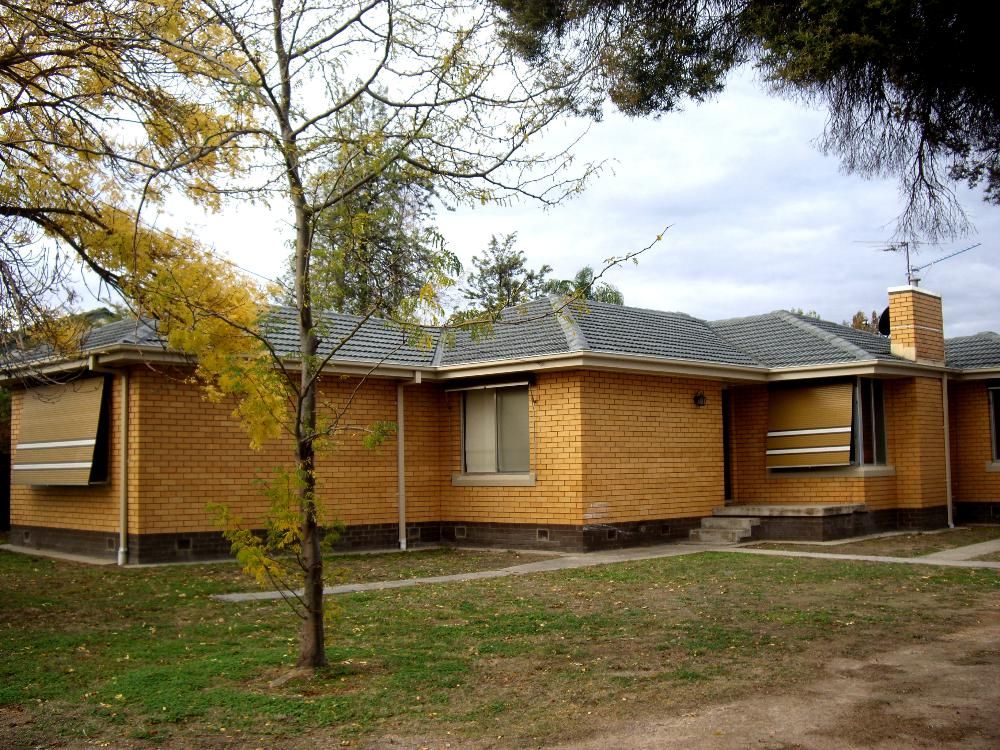 492 Parnall Street, LAVINGTON NSW 2641