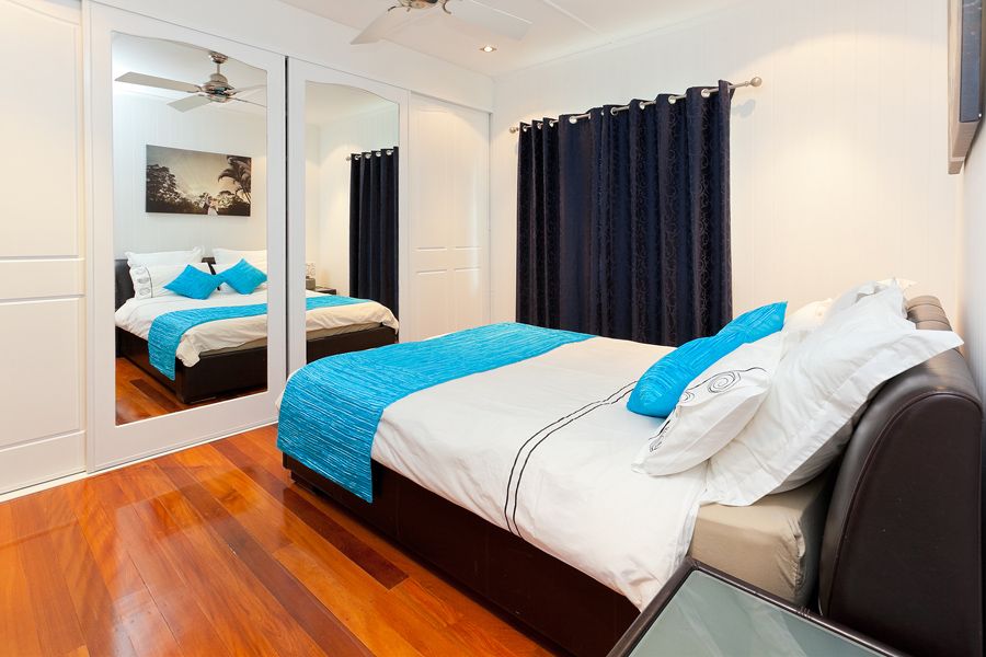 11 Canning Street, HOLLAND PARK, QLD 4121