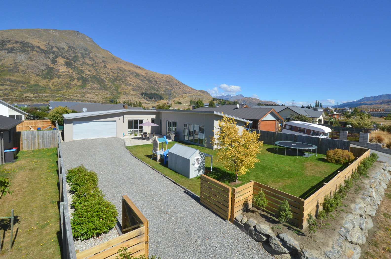 20 Hope Avenue, Lake Hayes Estate, Queenstown Lakes District Real
