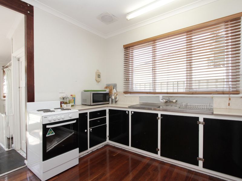 147 Knutsford Avenue, RIVERVALE, WA 6103