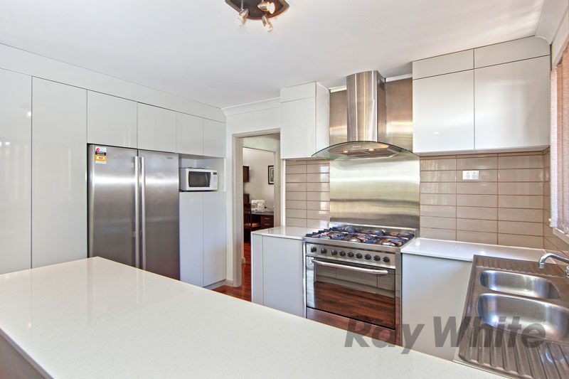 8 Margot Avenue, GOROKAN, NSW 2263