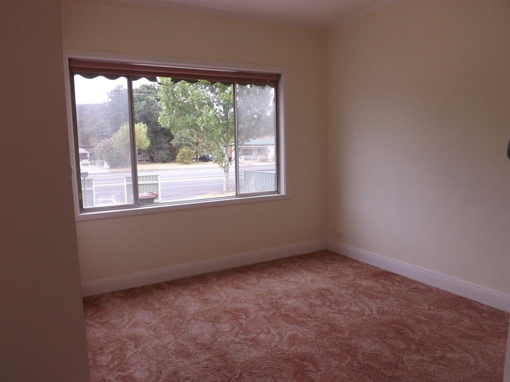 49 High Street, HEATHCOTE, VIC 3523