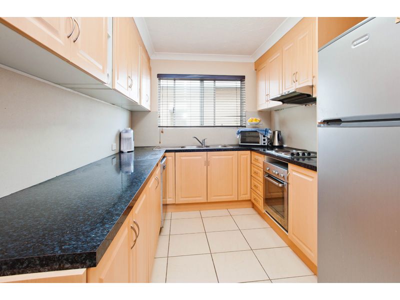 1/35 Kitchener Street, COORPAROO, QLD 4151