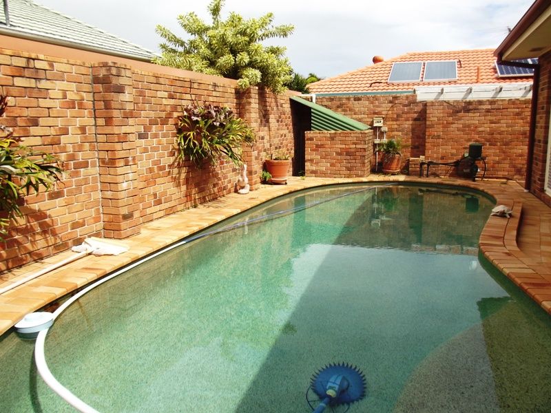 78 Avon Avenue, BANKSIA BEACH, QLD 4507