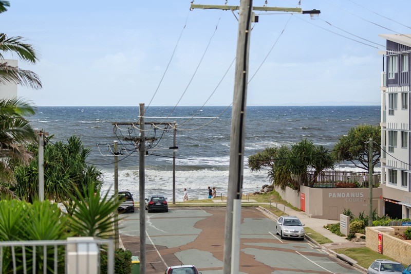 Unit 8 'Nimolanca' 3 Warne Terrace, KINGS BEACH, QLD 4551