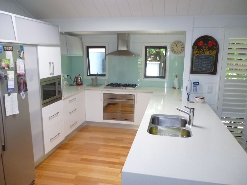 1 Woyin Street, ALEXANDRA HEADLAND, QLD 4572