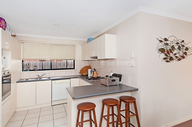 27 Lansell Court, CARRUM DOWNS, VIC 3201