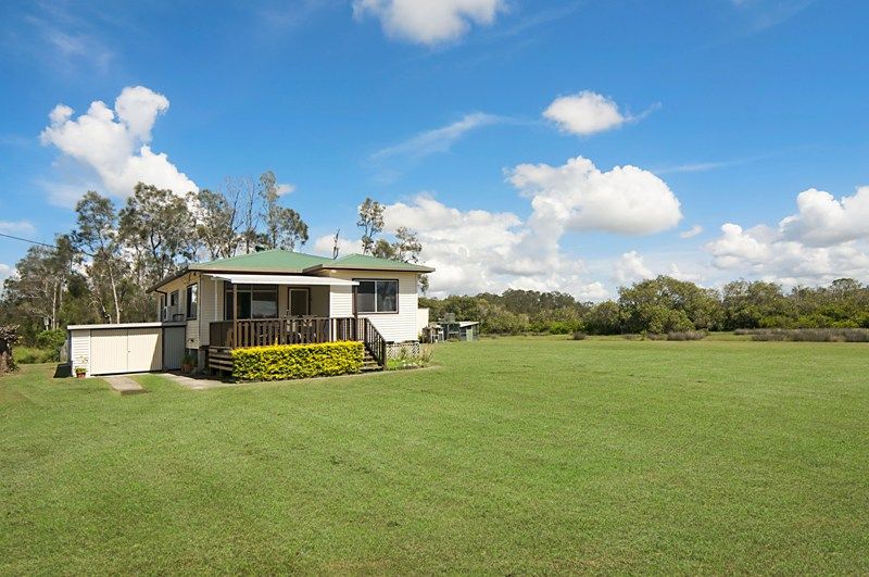 2 Micalo Road Micalo Island, YAMBA, NSW 2464