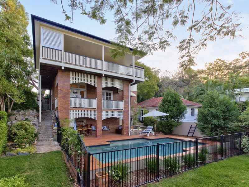 111 Constitution Road, WINDSOR, QLD 4030