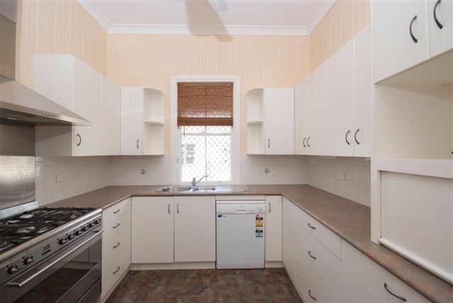 14 Vacy Street, NEWTOWN, QLD 4350