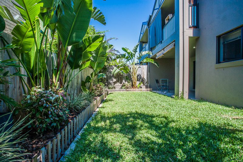 2/220 Oxley Avenue, MARGATE, QLD 4019
