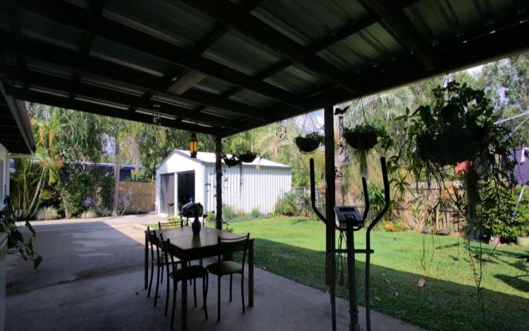 21 Christensen Street, MACHANS BEACH, QLD 4878