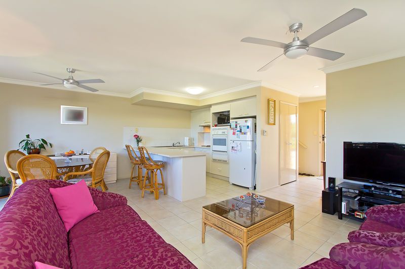 7/4 Lowood Court, VARSITY LAKES, QLD 4227